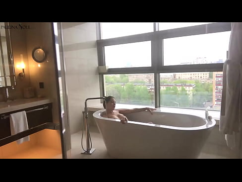 ❤️ Foshnjë e jashtëzakonshme që tund me pasion pidhin e saj në banjë ️❌ Video porno tek ne sq.milf-nut-net.ru ❌❤